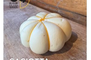 Caciotta-con-granos-de-mostaza-a-e1775429949216.jpg